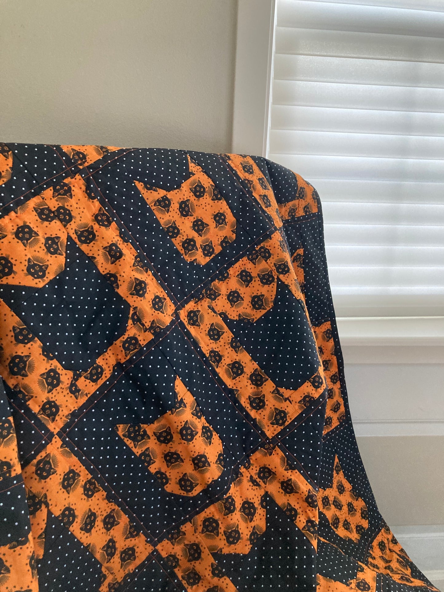 Psychic Cat (40" x 56") - Waterlily Quilts