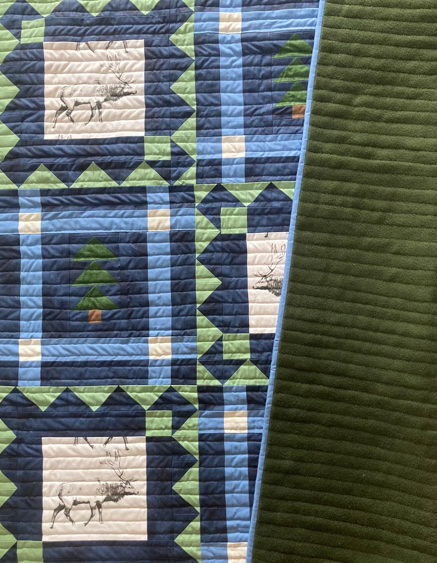 Andrew's Elk Quilt (48" x 48") - Waterlily Quilts