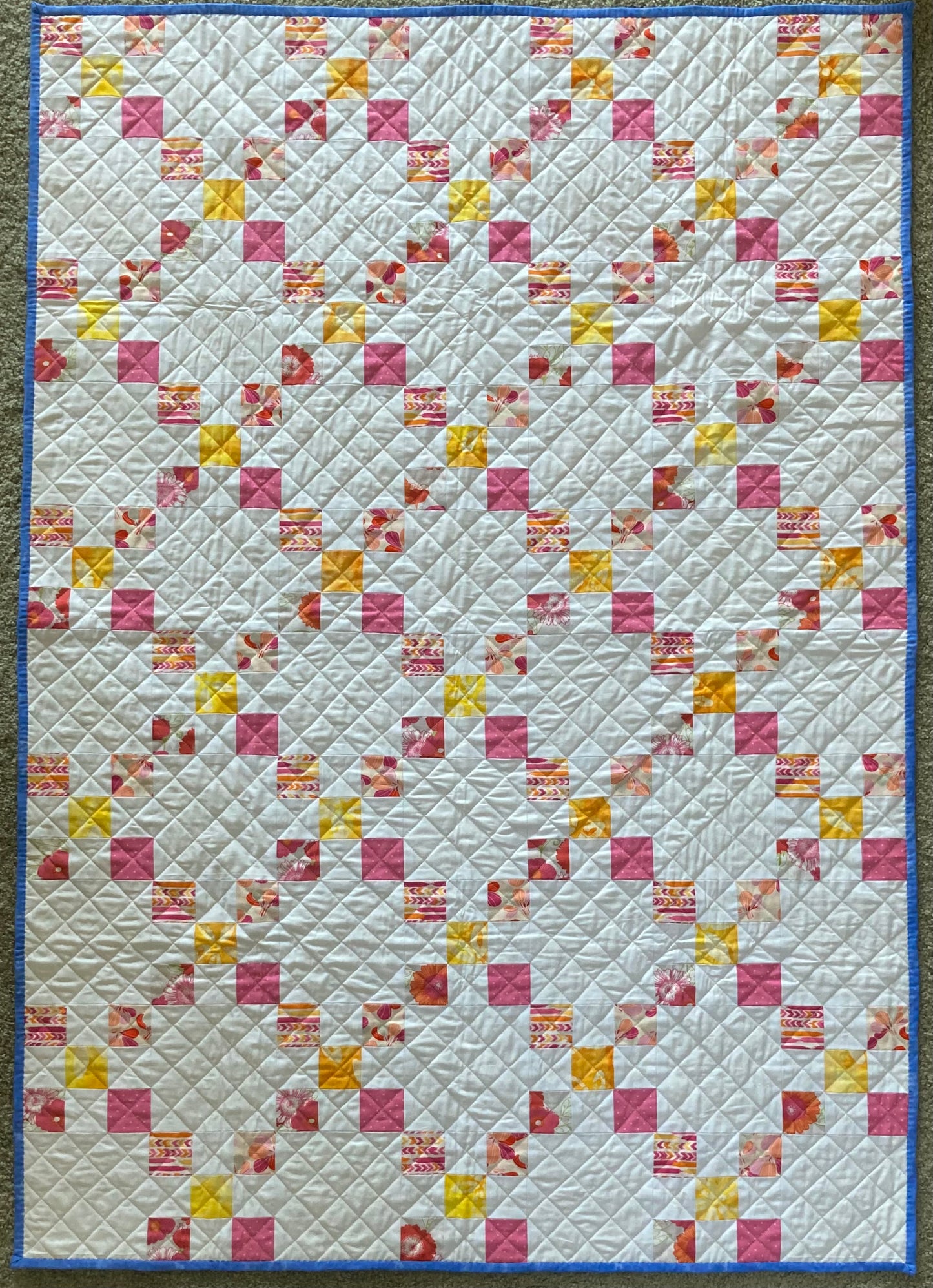 Flower Chain (42" x 60") - Waterlily Quilts