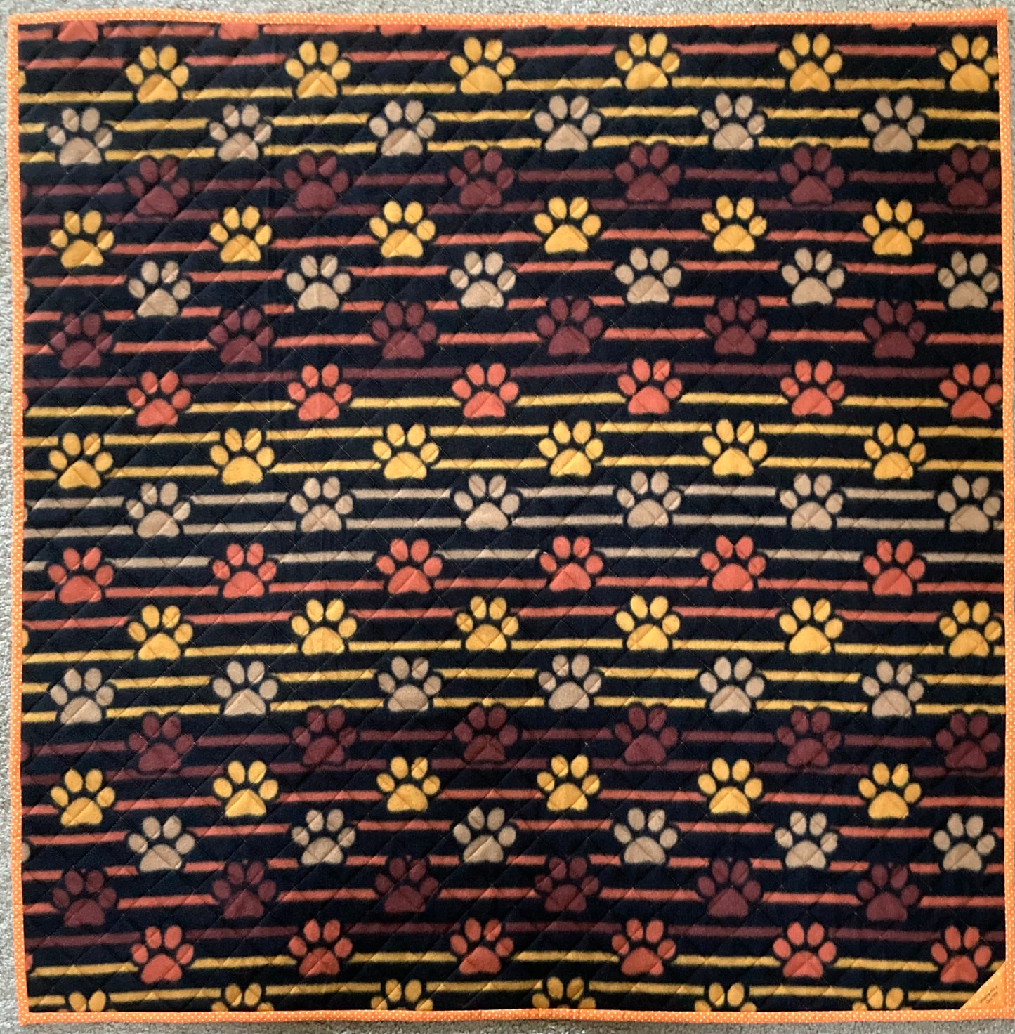 Lookin' Sharp Mr. Fox (40" x 40") - Waterlily Quilts