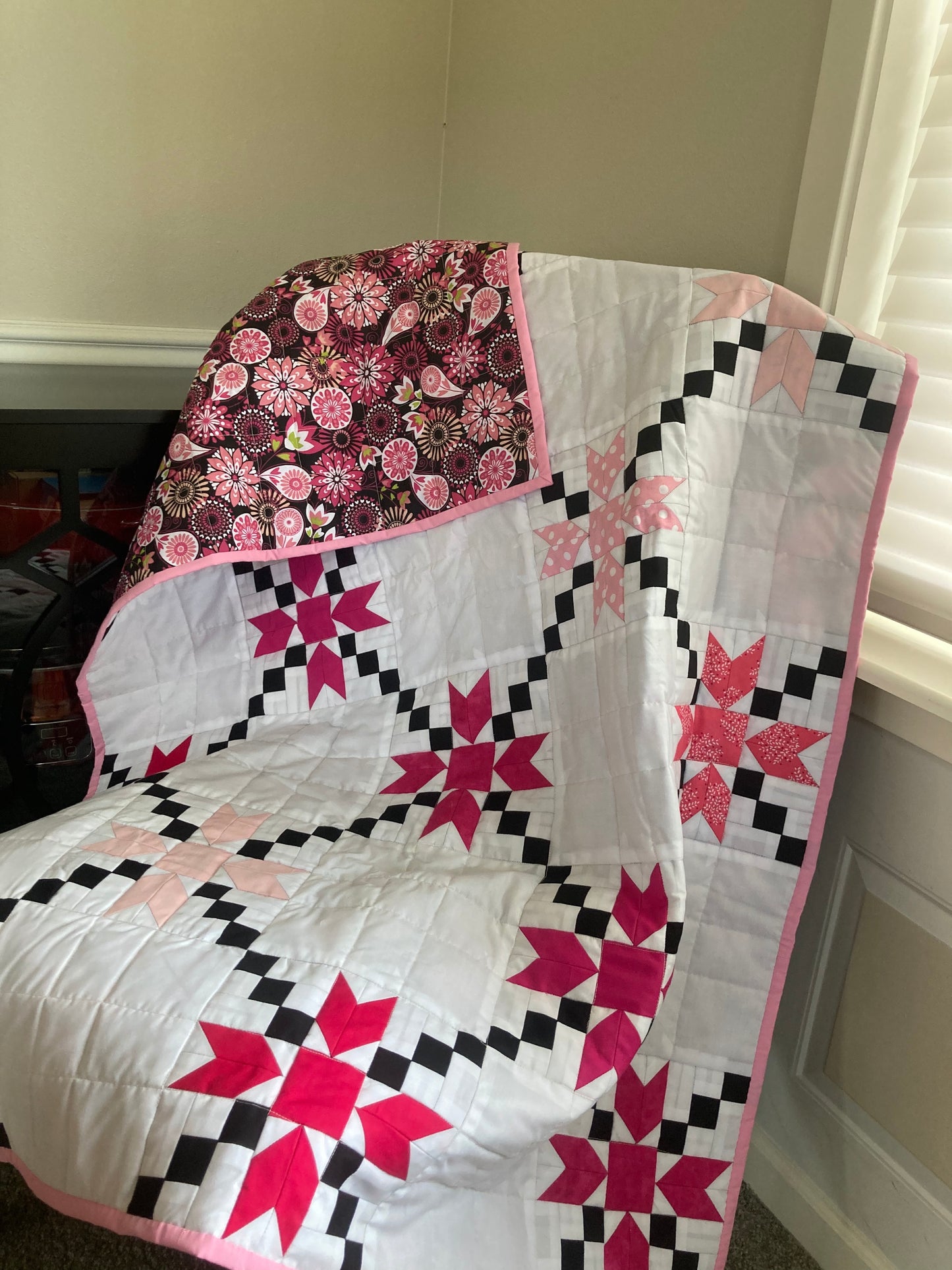 Burst of Pink (40" x 56") - Waterlily Quilts