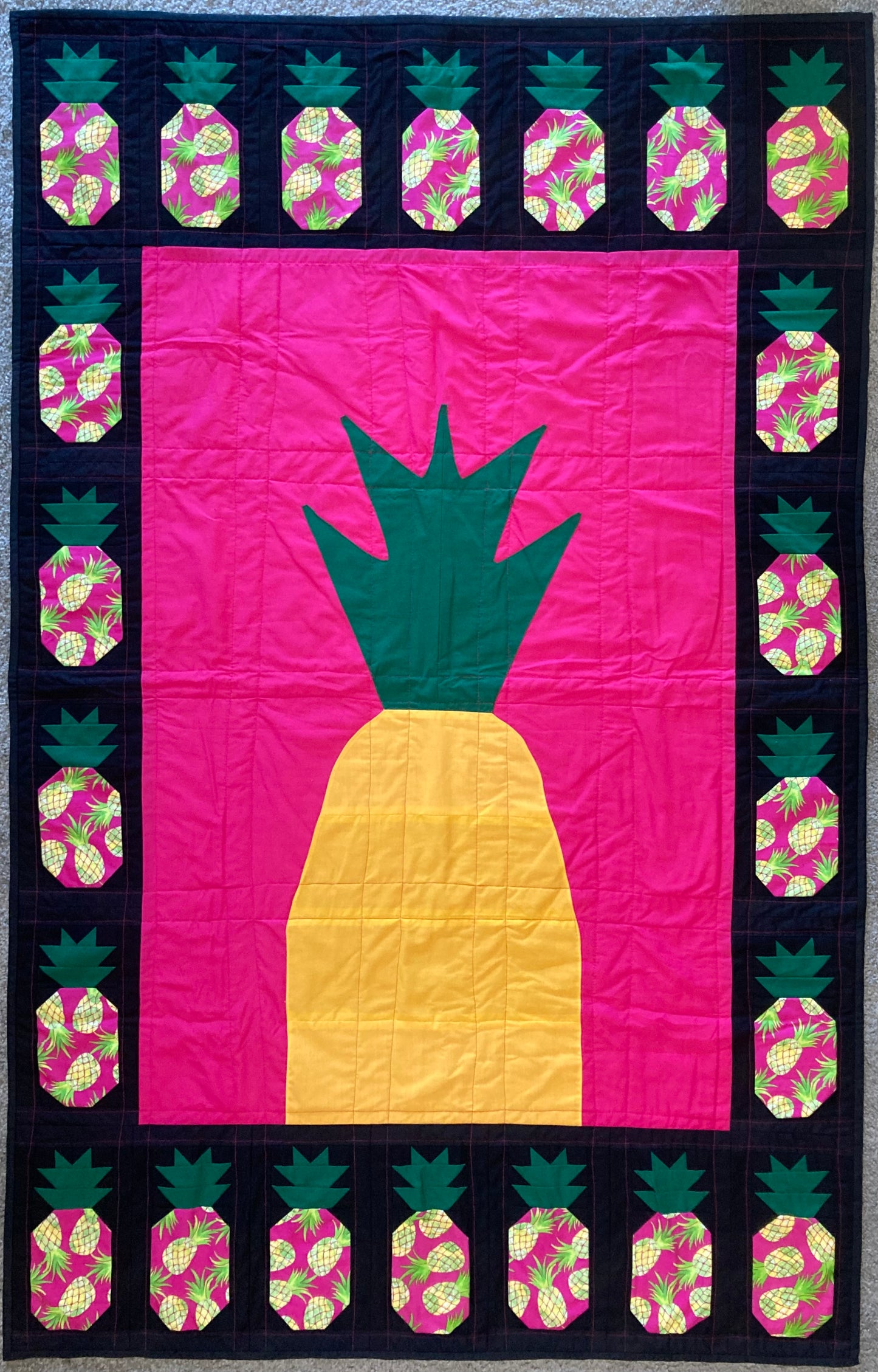 Pineapples (43" x 67.5") - Waterlily Quilts